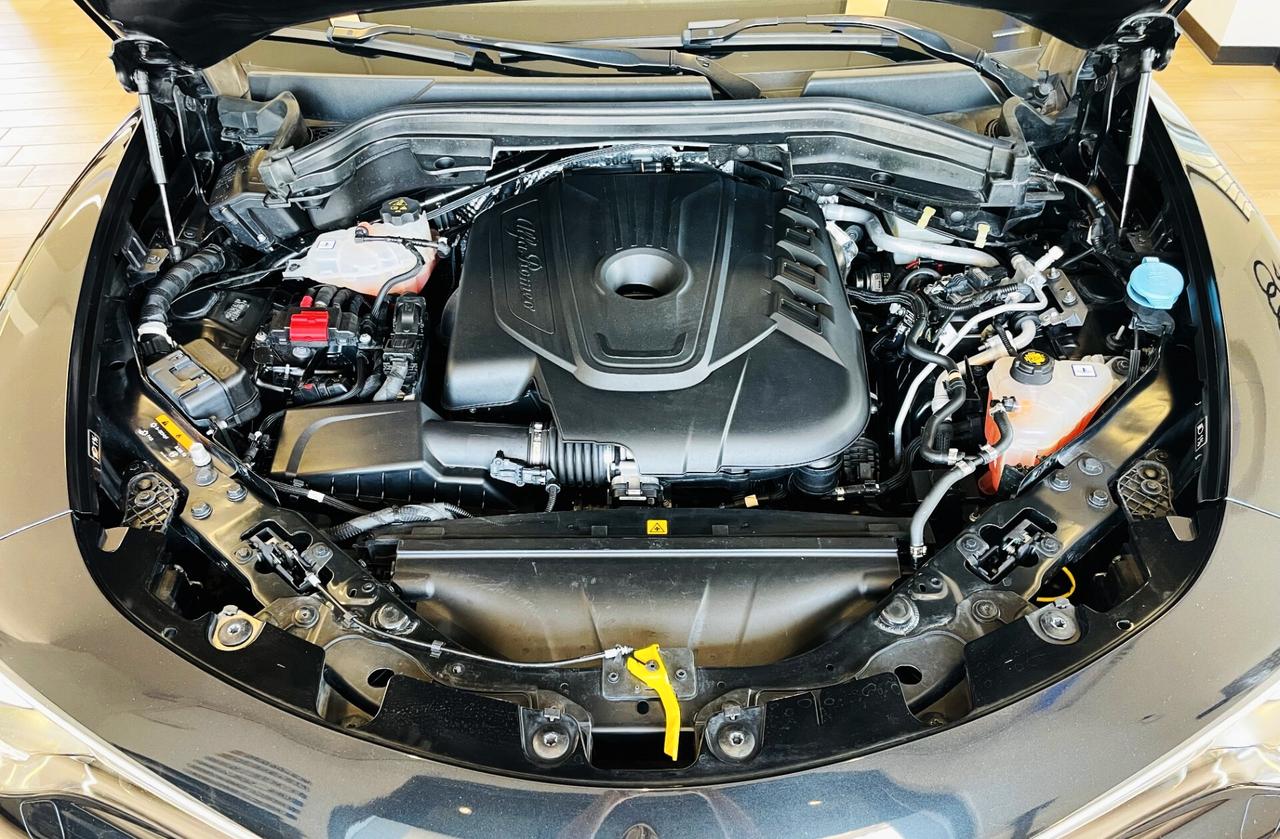 Alfa Romeo Stelvio 2.2 Turbodiesel 160 CV AT8 RWD Super Business