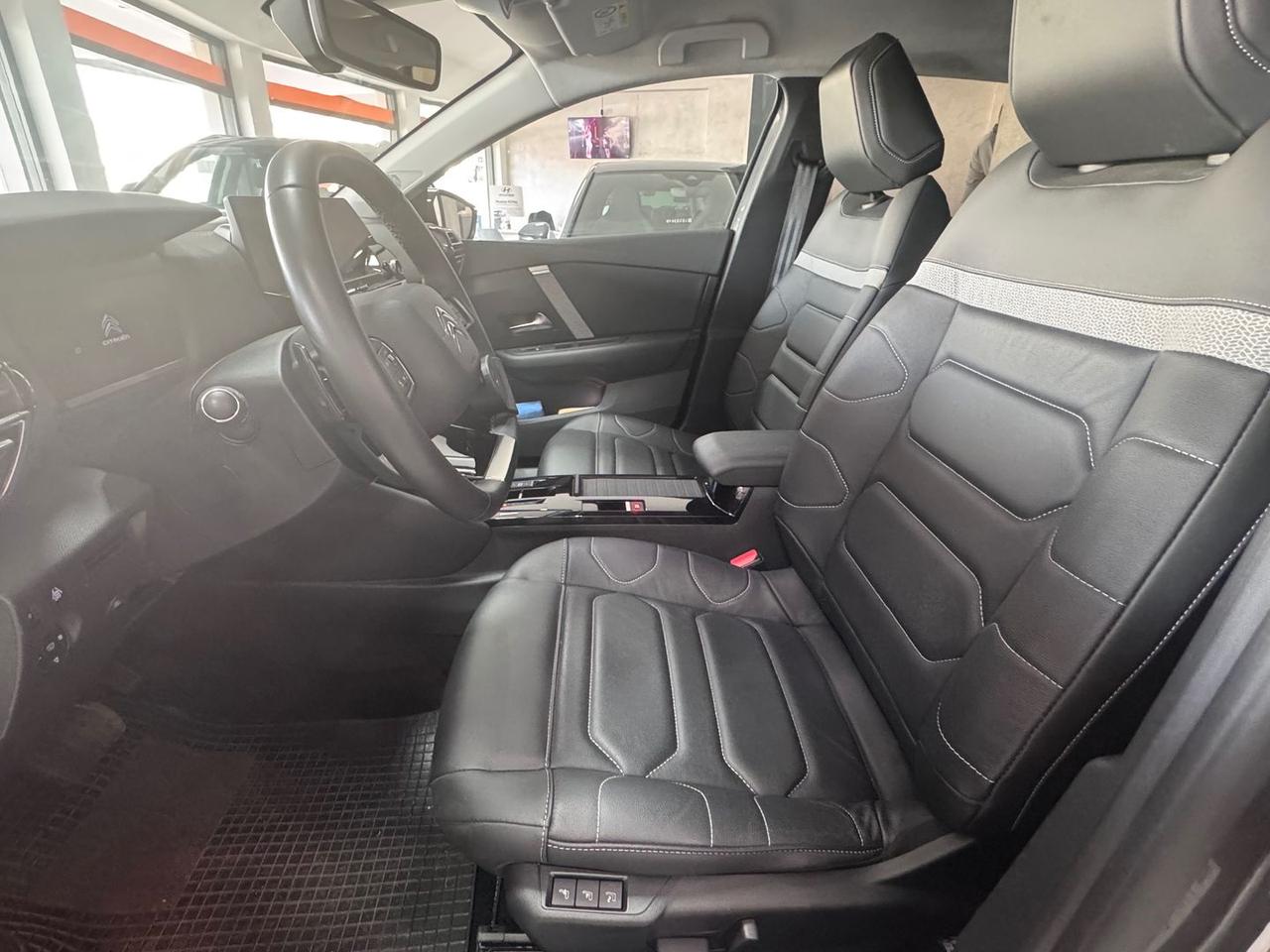 Citroen C4 Shine 1.2 PureTech 130 #6793
