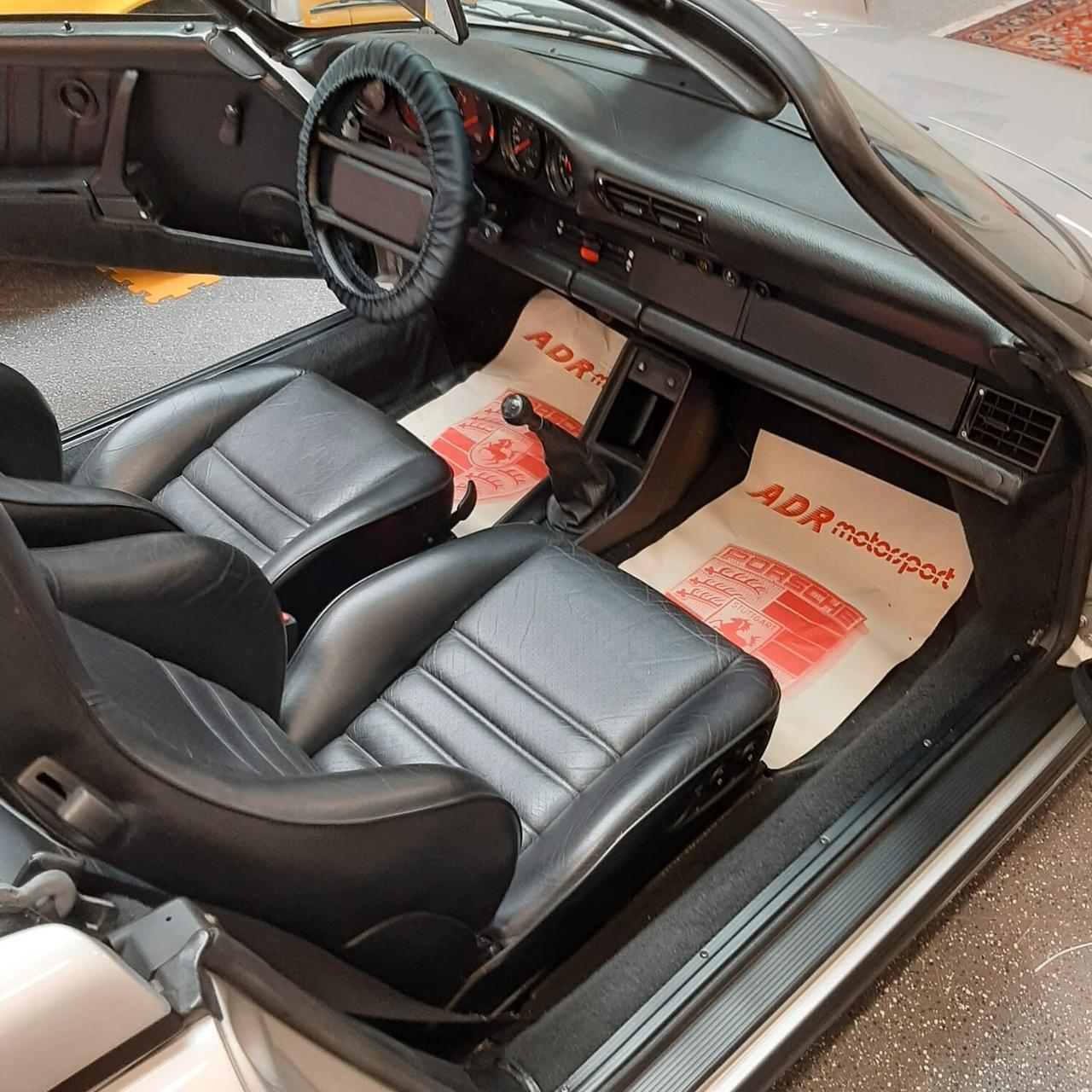 Porsche 911 3.2 Speedster Turbo Look