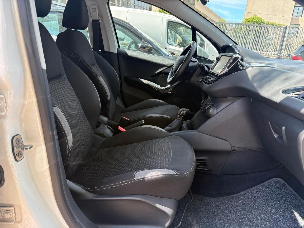 Peugeot 208 BlueHDi 75 5 porte Active