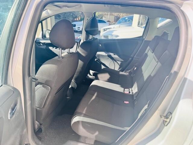 Peugeot 207 1.6 hdi 90 cv station wagon