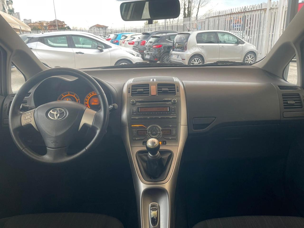 Toyota Auris 1.4 D-4D 5 porte Sol