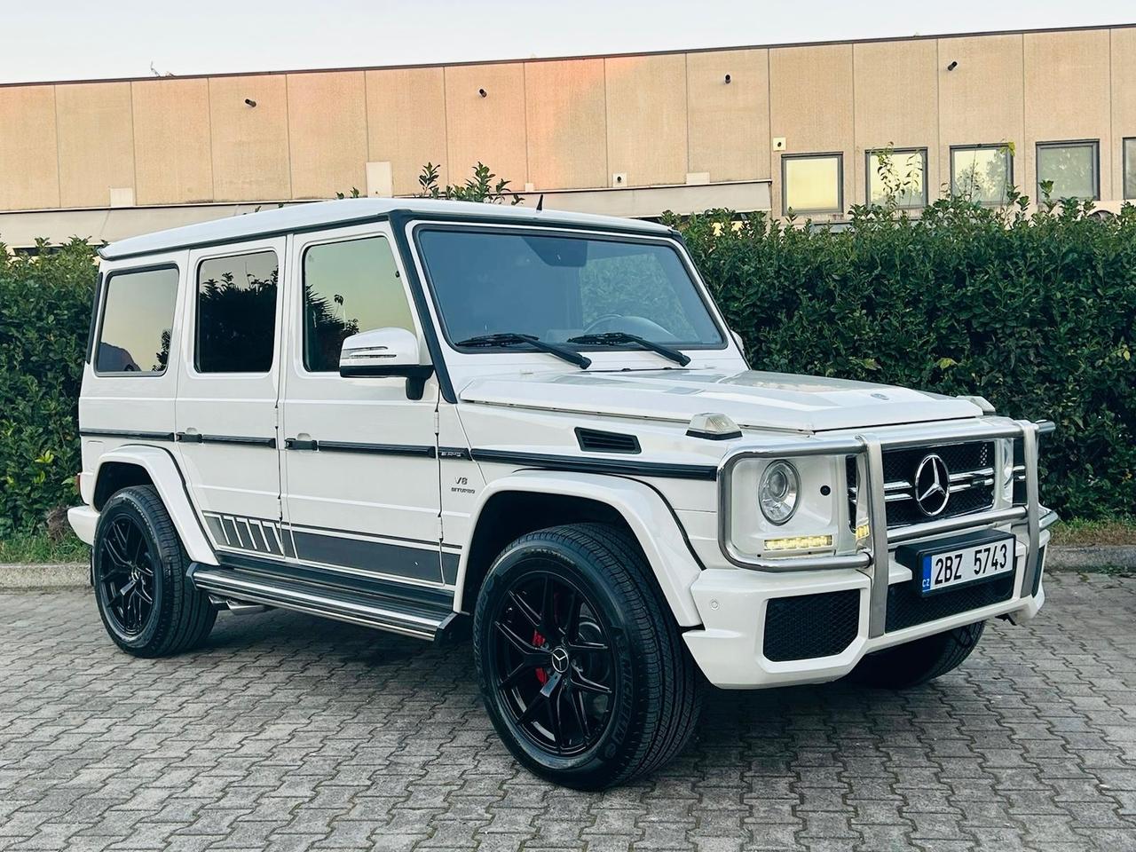 Mercedes-benz G63 AMG 544CV DESIGNO CARBON