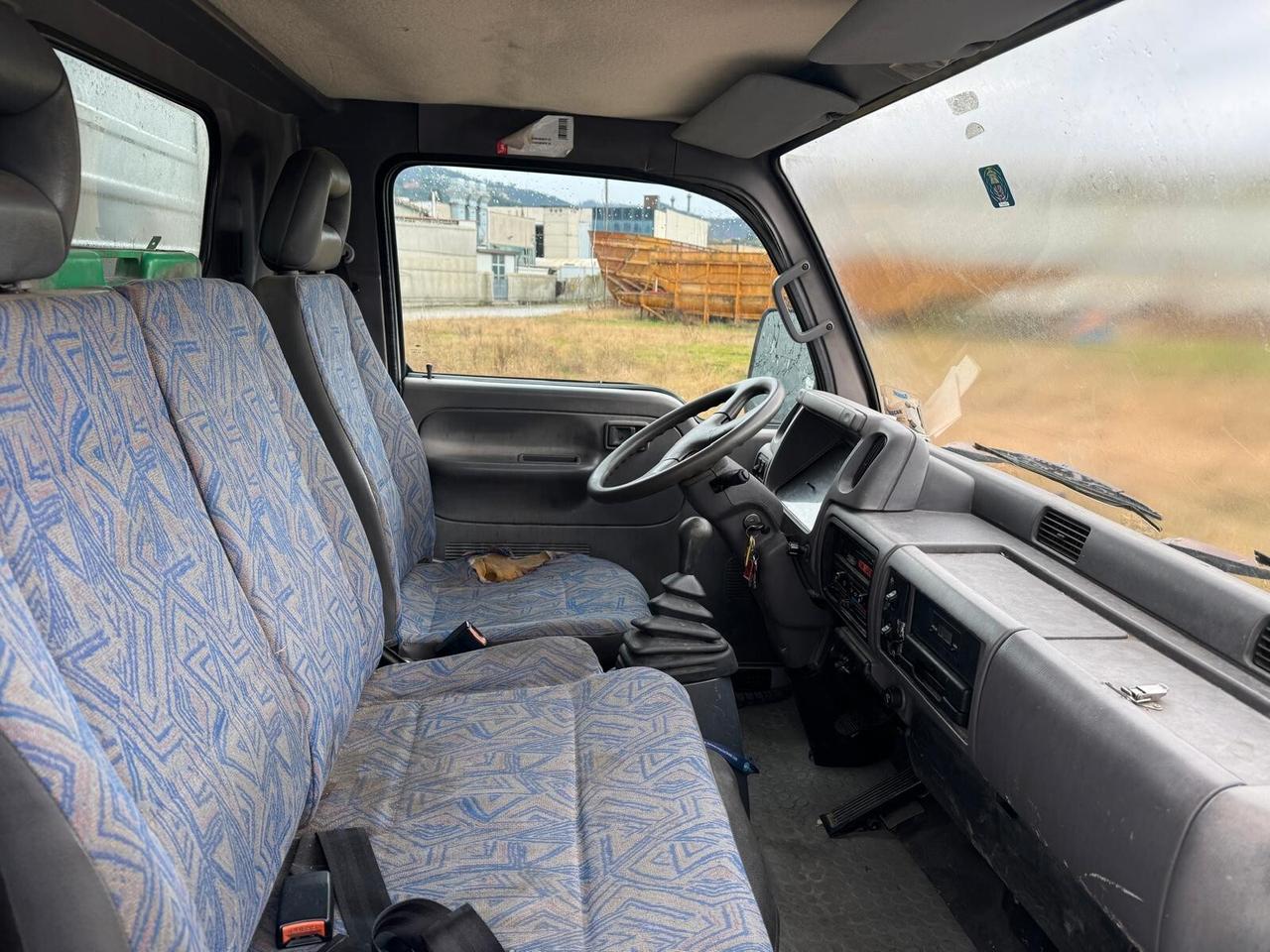 Nissan CABSTAR 35/3 TELAIO GEMELLATO FURGONATO