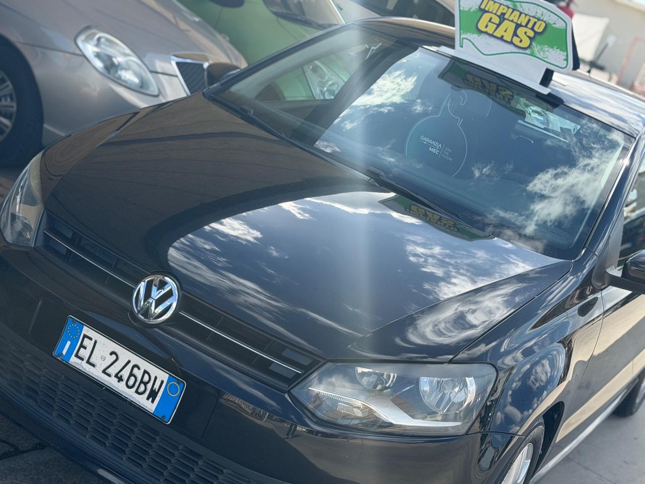 Volkswagen POLO 1.4 GPL 2012 - STEREO 2DIN