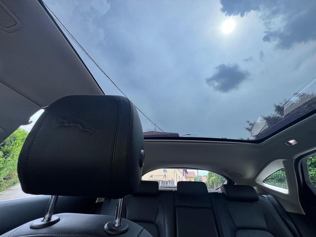 Jaguar E-Pace 2.0D R-Dynamic S MHEV #10767