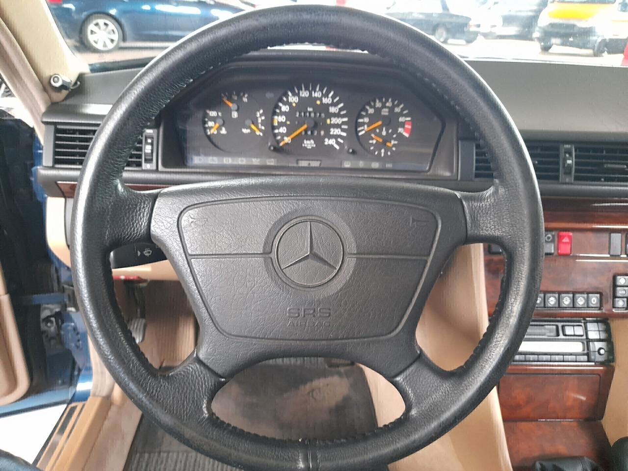 Mercedes-benz E-Series E 200 cat Cabriolet