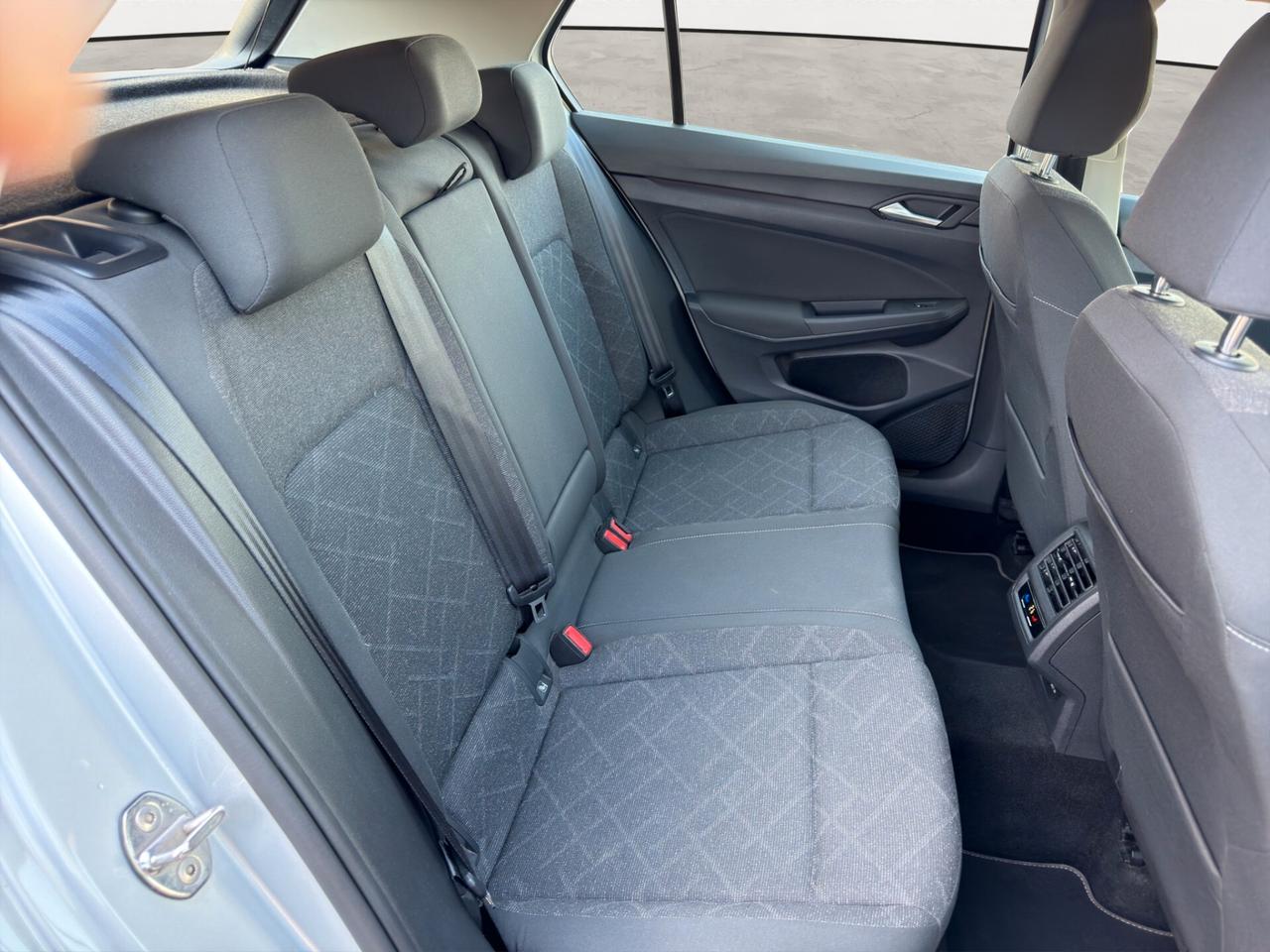 Volkswagen Golf 2.0 TDI SCR Style