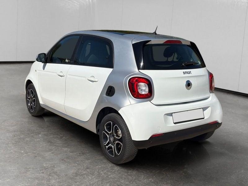 smart forfour 0.9 t Passion 90cv twinamic my18
