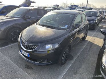 LANCIA Ypsilon 1.2 69 CV 5p. Platinum