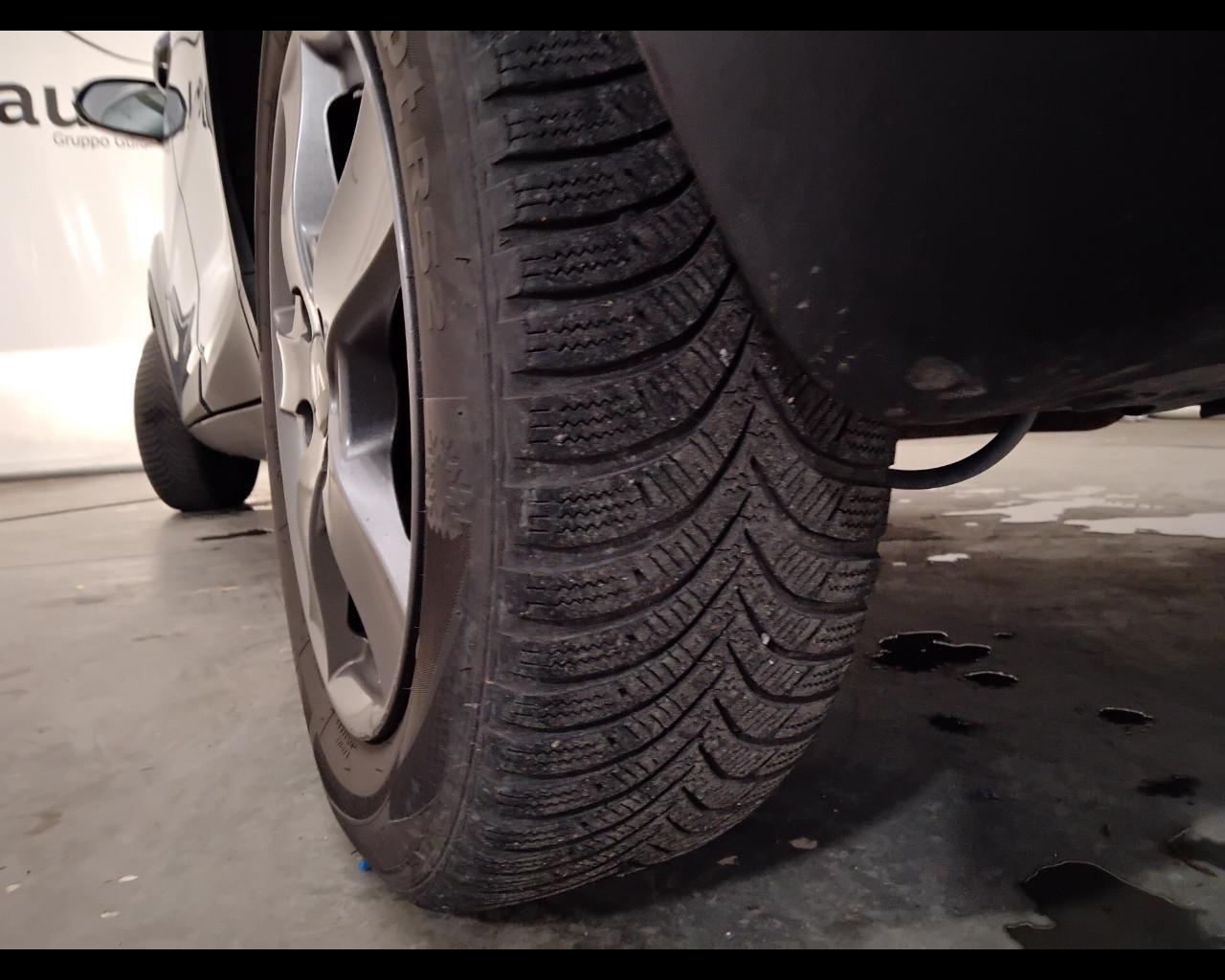 KIA Stonic - Stonic 1.0 t-gdi Energy 120cv dct7 my18