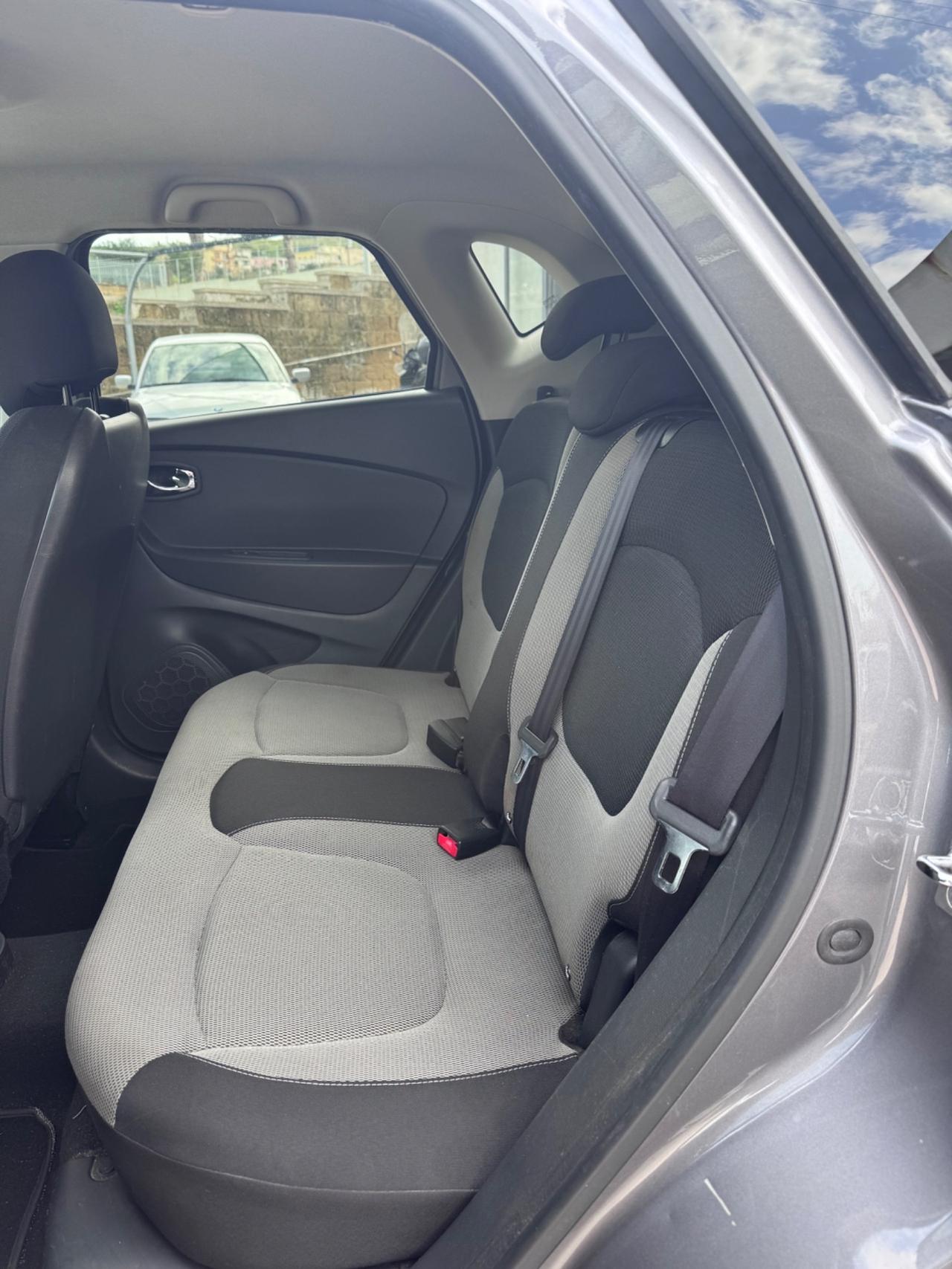 Renault Captur 1.5 dCi 8V 90 CV EDC Energy R-Link