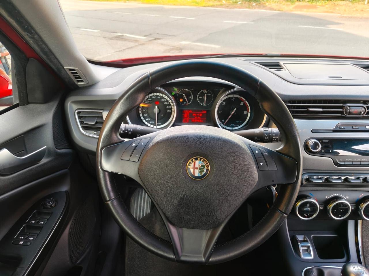 Alfa Romeo Giulietta 1.6 JTDm-2 105 CV Distinctive