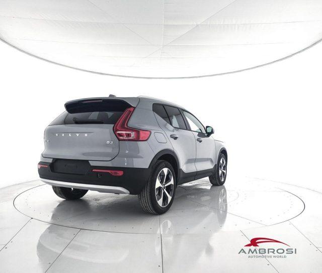 VOLVO XC40 B3 Mild hybrid Benzina Core