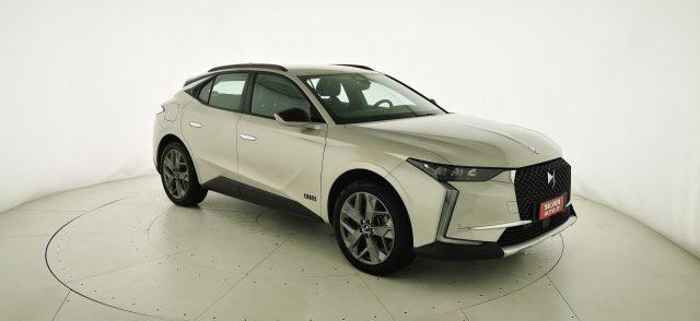 DS AUTOMOBILES DS 4 E-Tense 225 Cross Trocadero