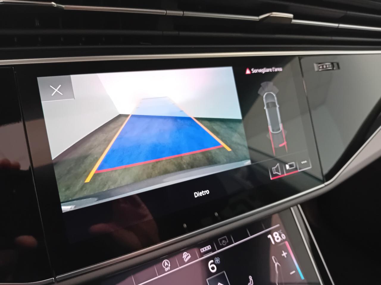 Audi Q8 RS TFSI V8 MHEV quattro tiptronic