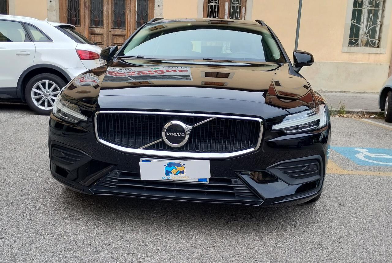 Volvo V60 2.0 MHEV Hybrid Core PROMMO