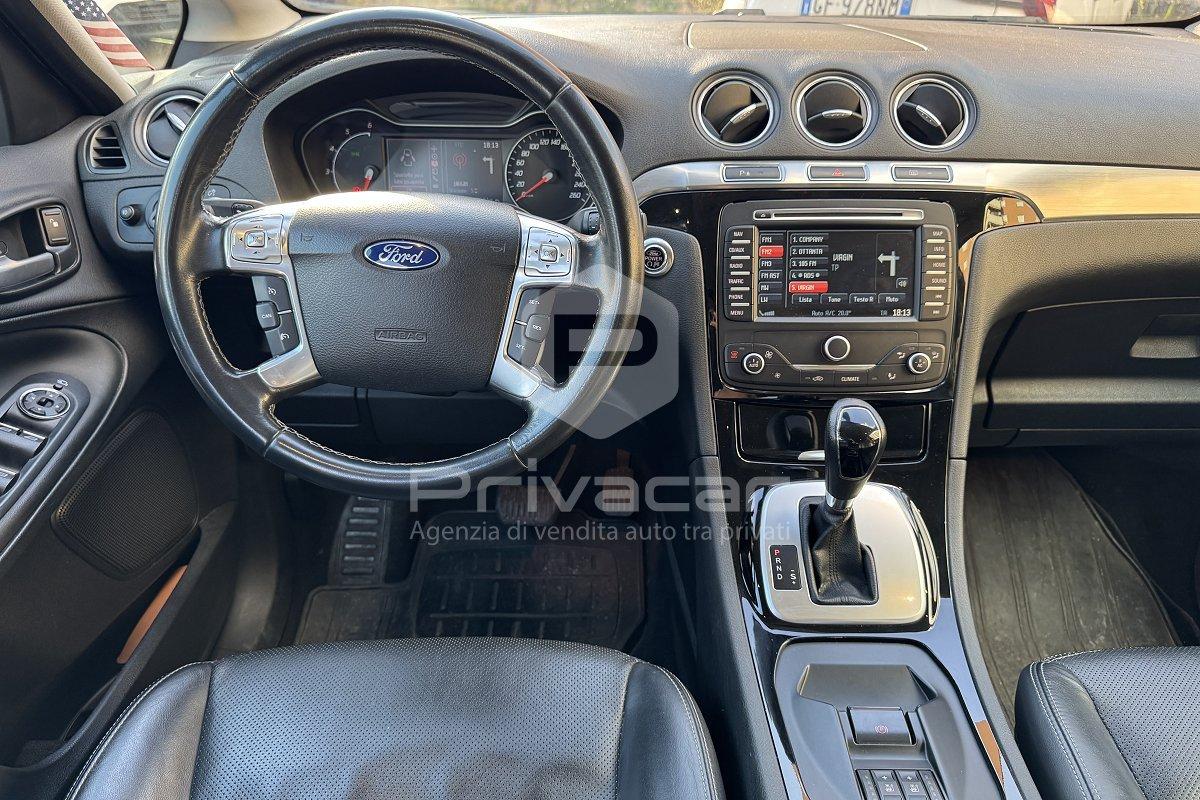 FORD S-Max 2.0 TDCi 163CV Powershift New Titanium