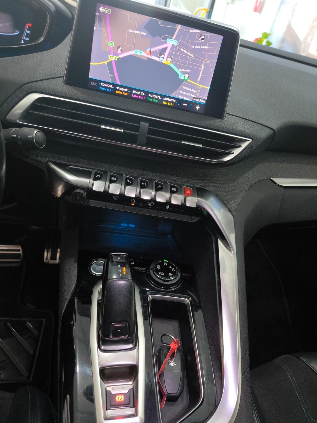 Peugeot 5008 BlueHDi 120 S&S EAT6 Crossway