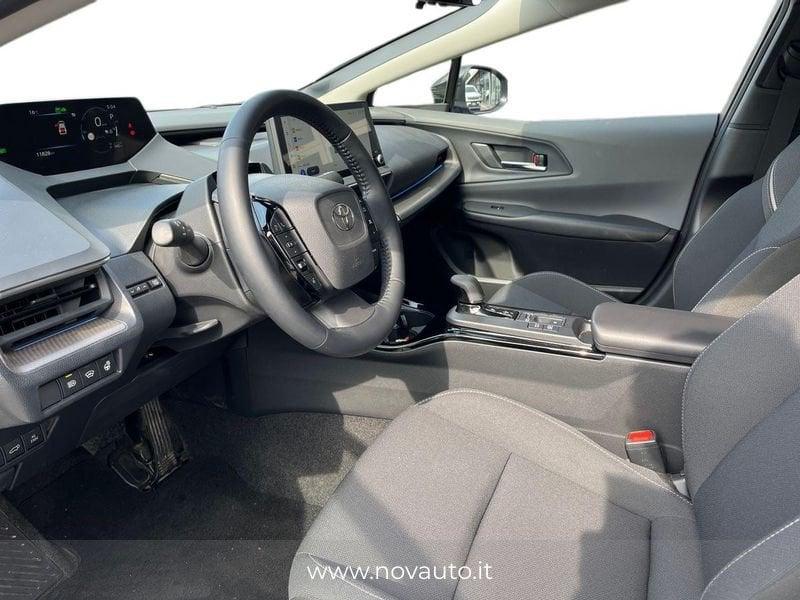 Toyota Prius Plug-in Hybrid Lounge