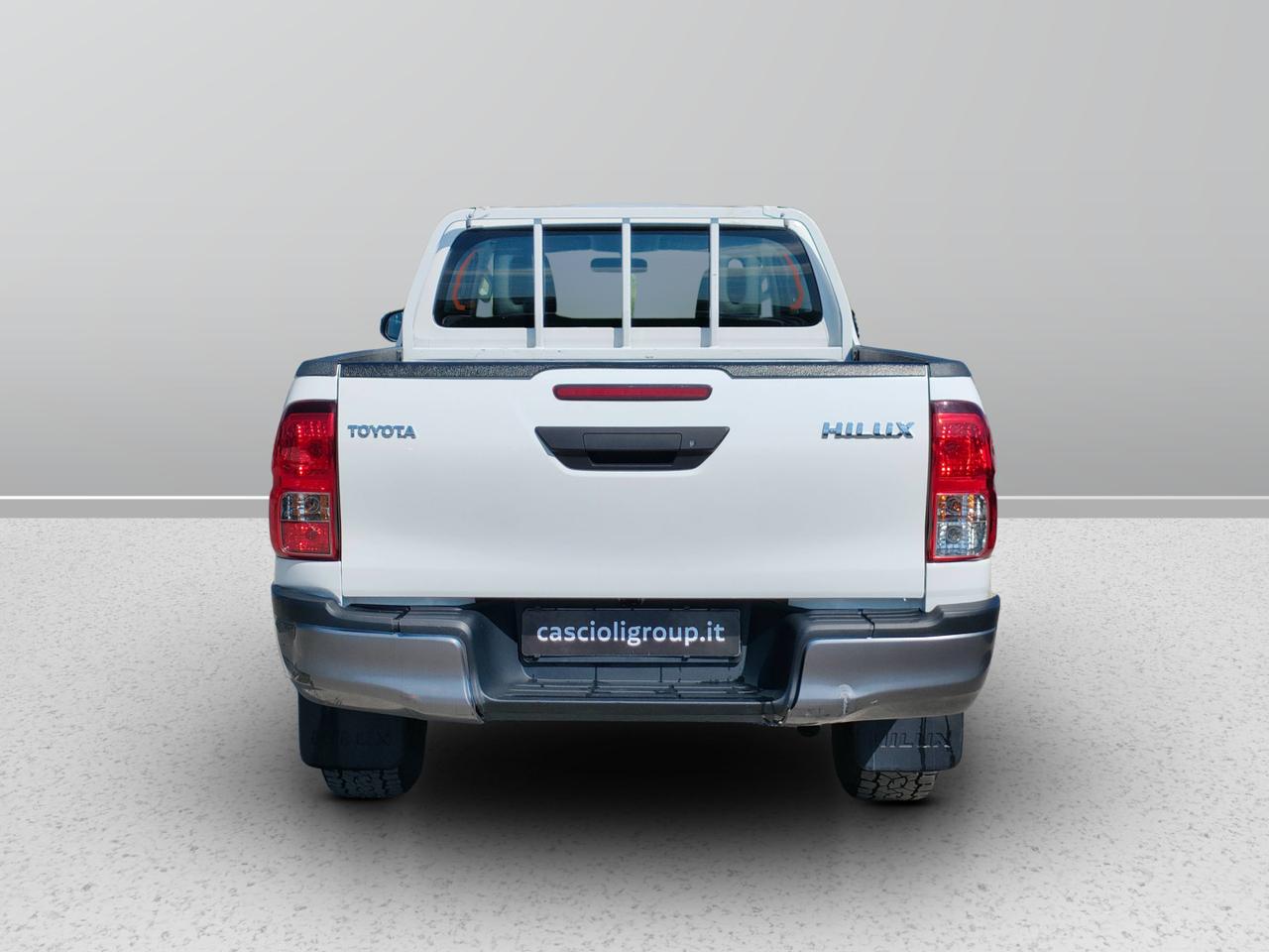 TOYOTA Hilux 2.4 d-4d C&C 4x4 Comfort