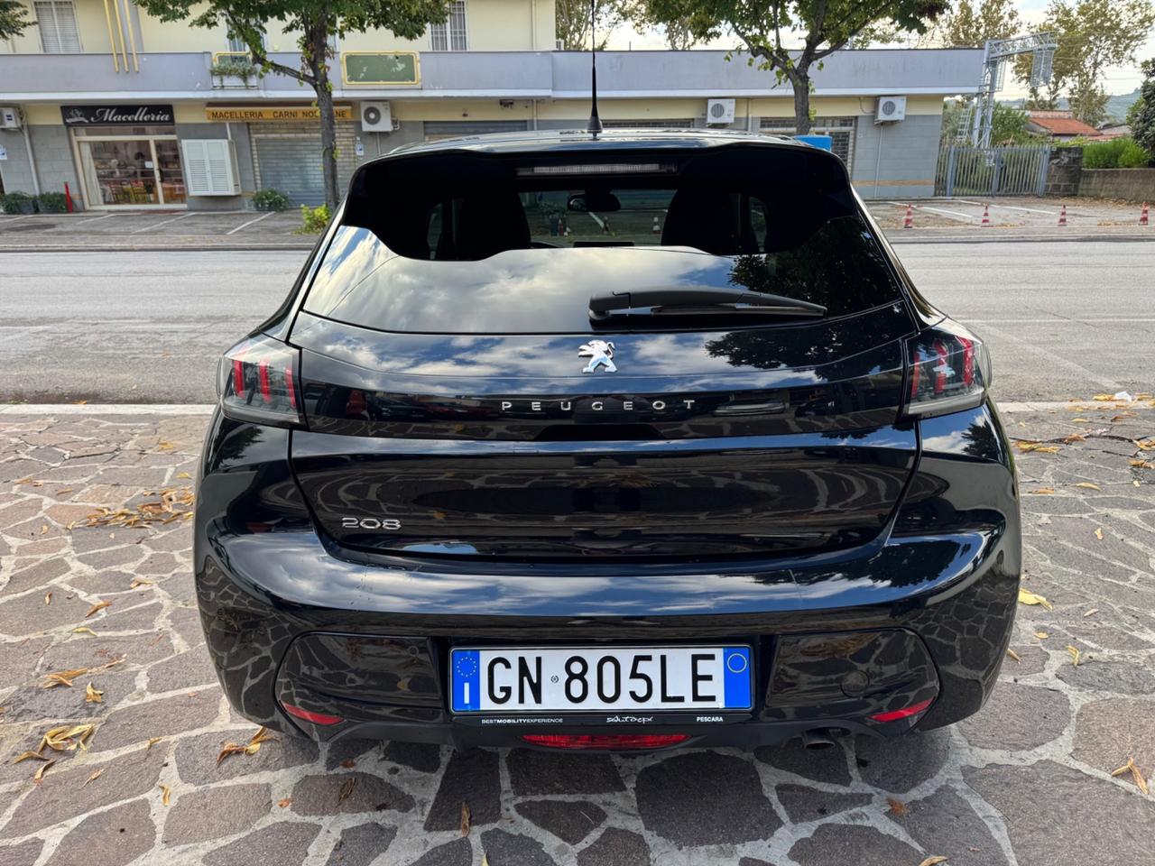 Peugeot 208 PureTech 100 Stop&Start EAT8 5 porte Allure Pack (24 mila km)