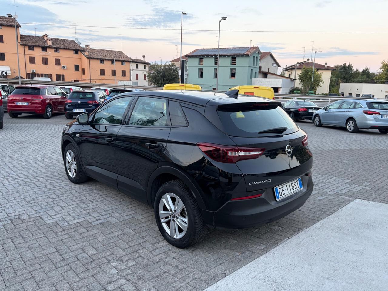 Opel Grandland X 1.5 diesel Ecotec Start&Stop aut. Business Ed.
