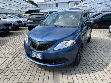 Lancia Ypsilon Ypsilon 1.0 FireFly 5 porte S&S Hybrid Silver Plus
