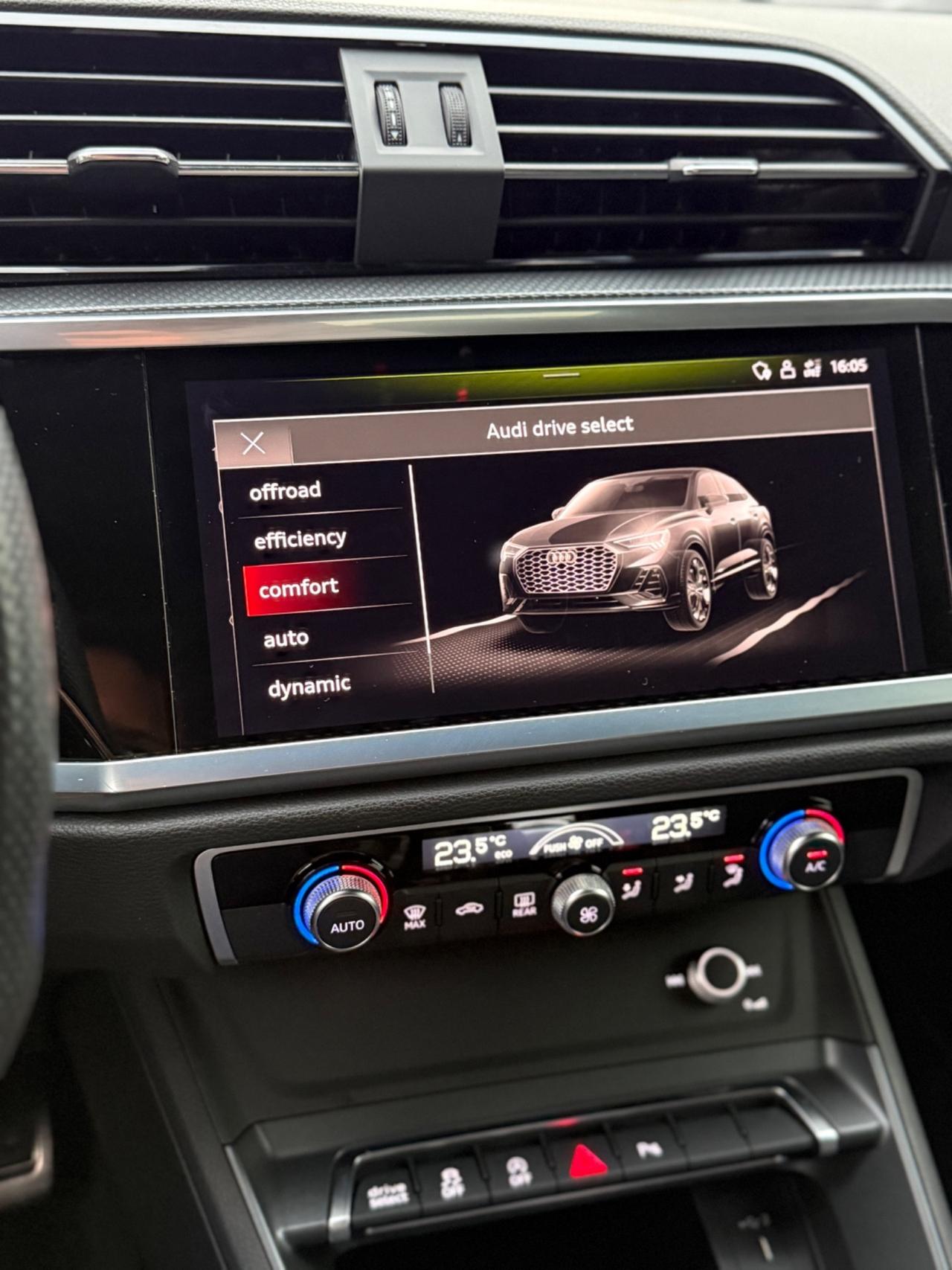 Audi Q3 SPB 35 TDI S Line Identity Black Ita Iva Esposta