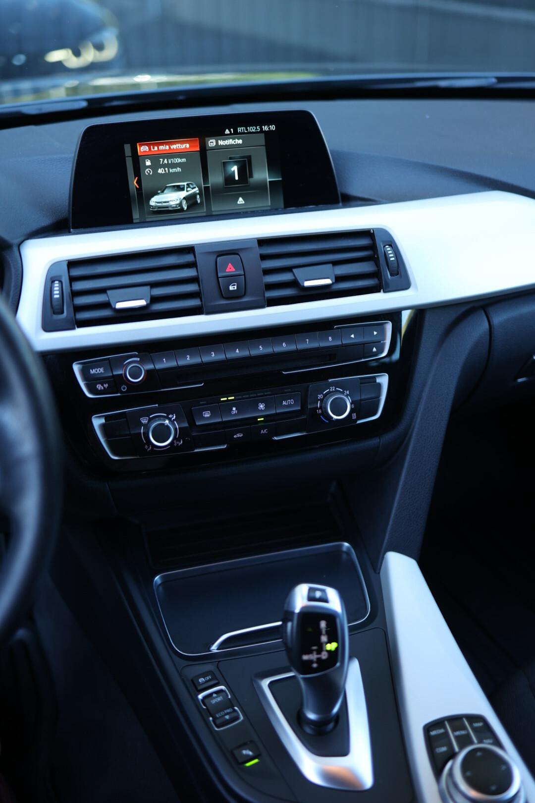 Bmw 320 320d xDrive Touring Business Advantage