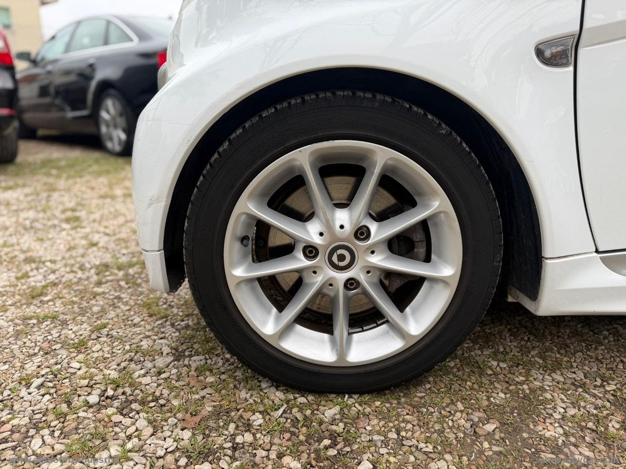 SMART fortwo 1000 52 kW MHD coupé passion