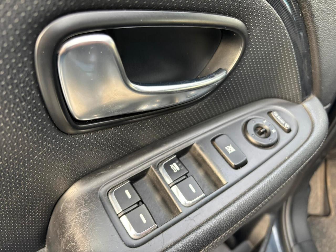 Kia Carens 1.7 CRDi 136 CV Auto Class