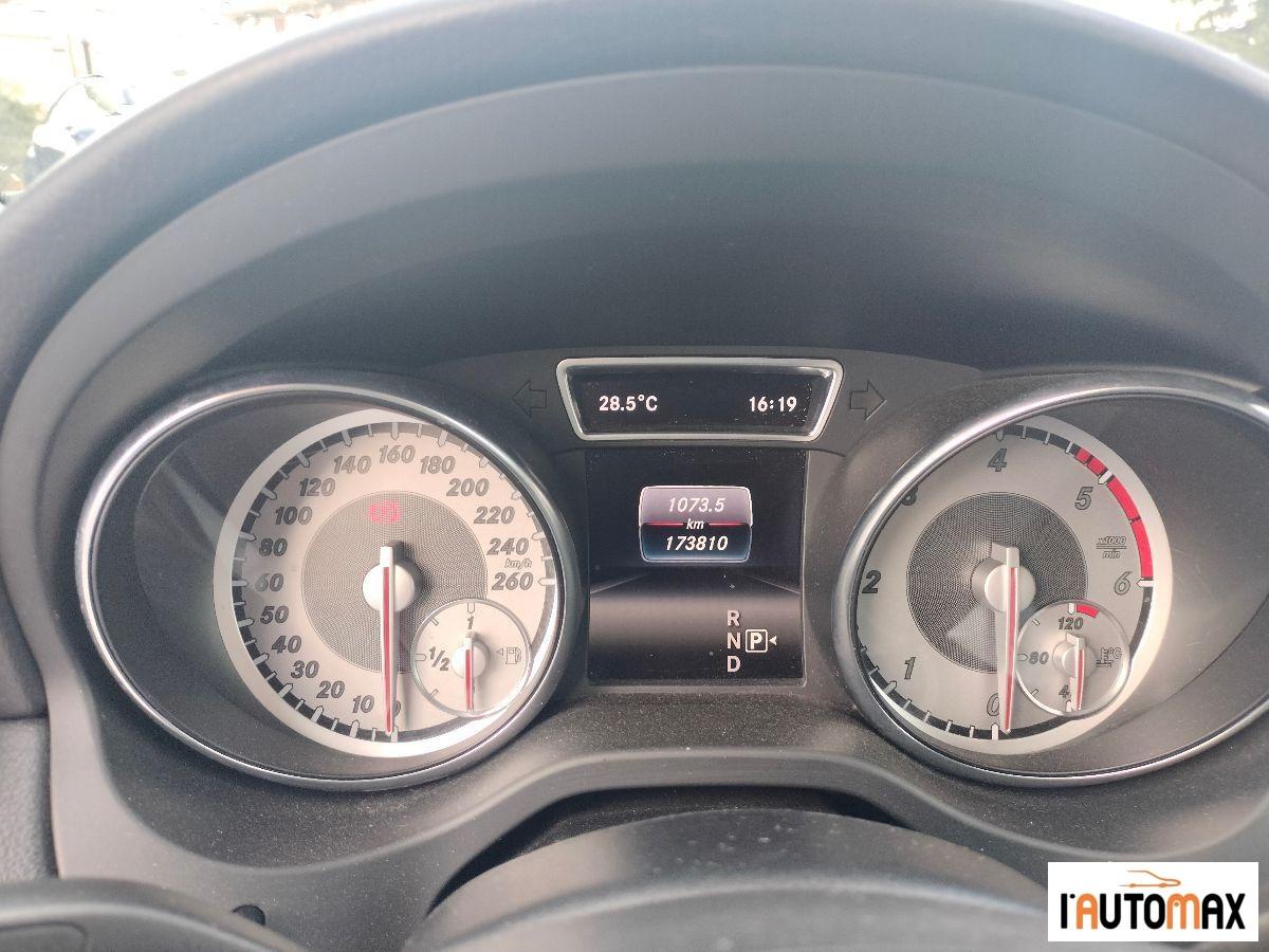 MERCEDES - Classe GLA 200 d (cdi) Sport auto