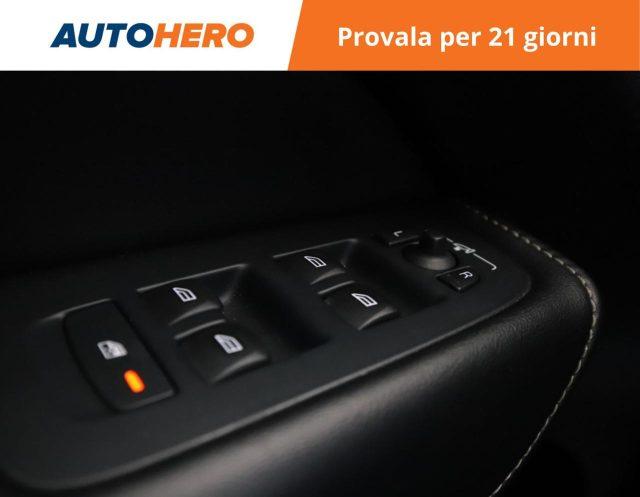 VOLVO XC60 D5 AWD Geartronic Inscription