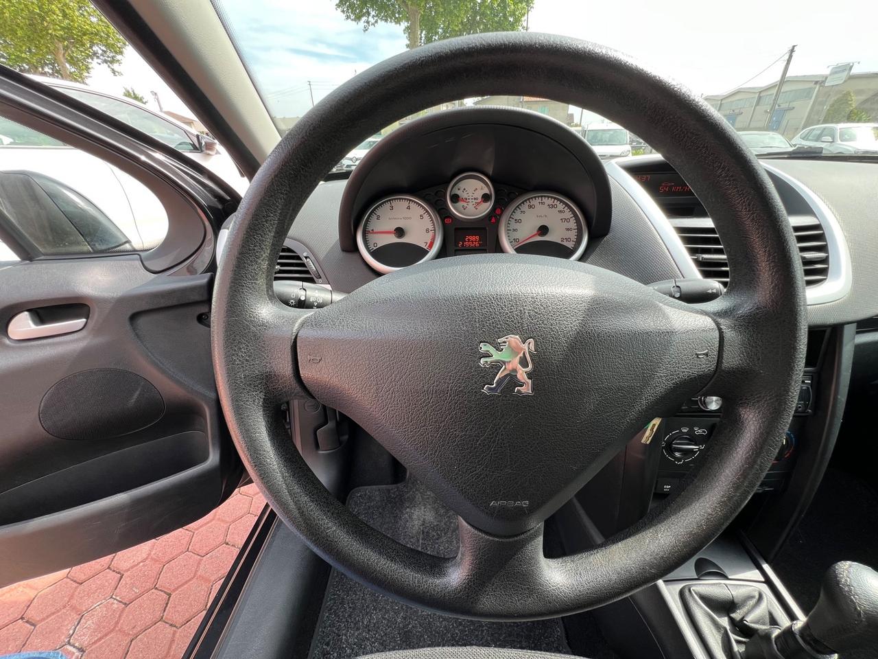 Peugeot 207 1.4 8V 75CV 3p. X Line ECO GPL