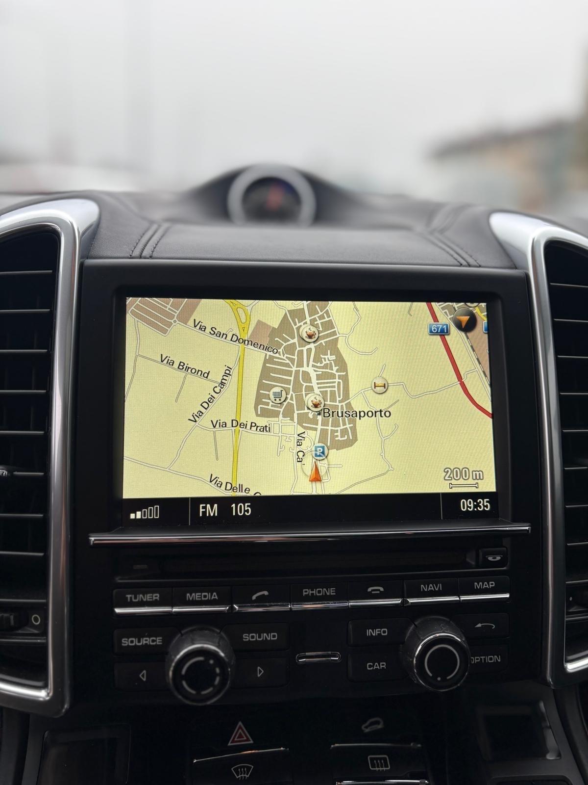 Porsche Cayenne 4.8 Turbo