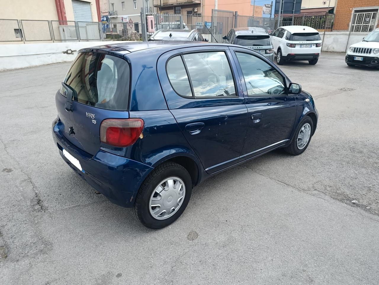 Toyota Yaris 1.0i 16V cat 5 porte Sol '03