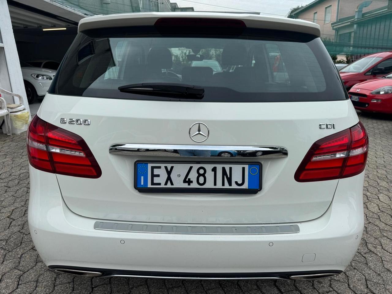 Mercedes-benz B 200 CDI Automatic Premium