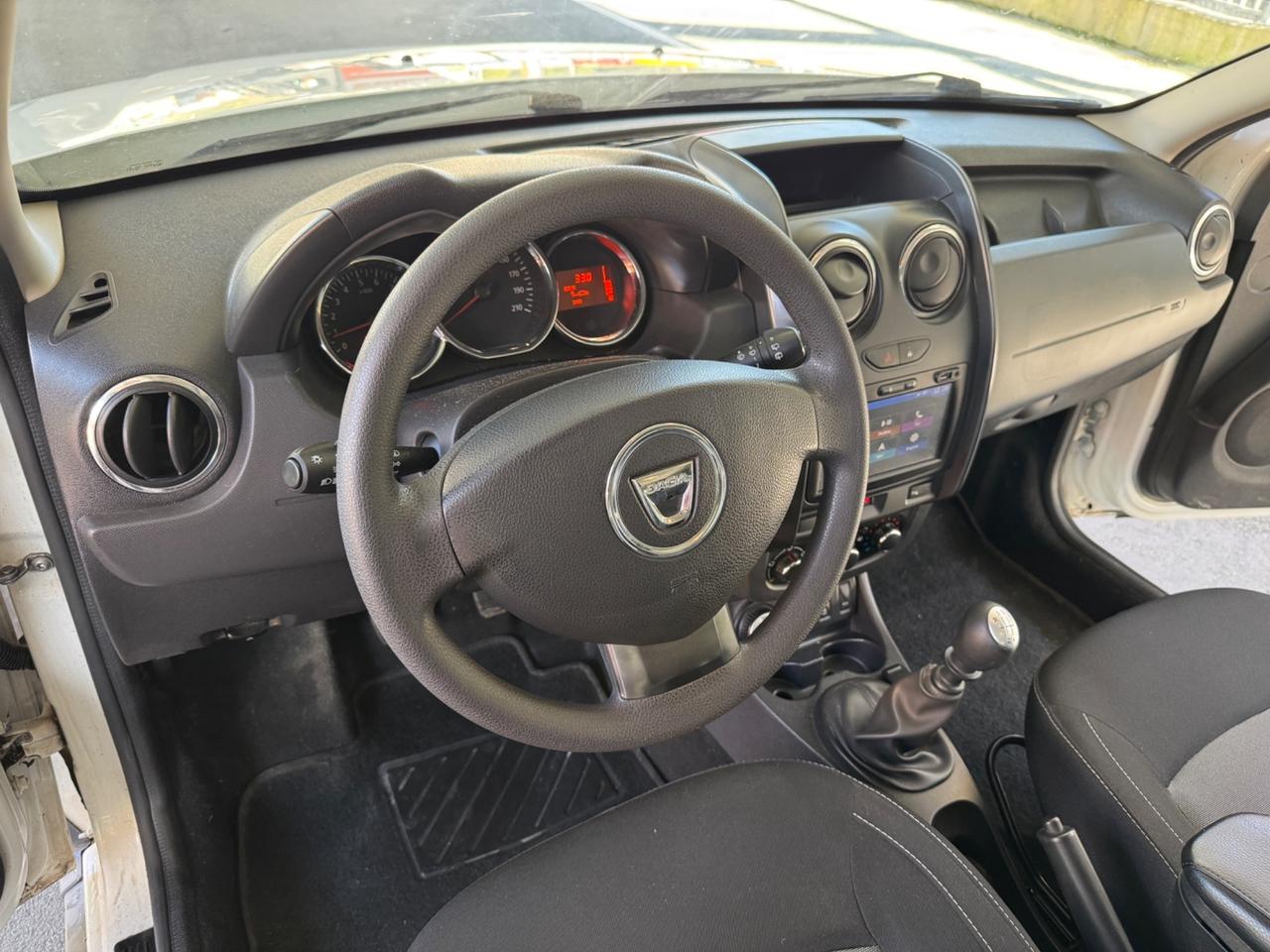 Dacia Duster 1.5 dCi 110CV 4x4 gancio traino EURO6 2016