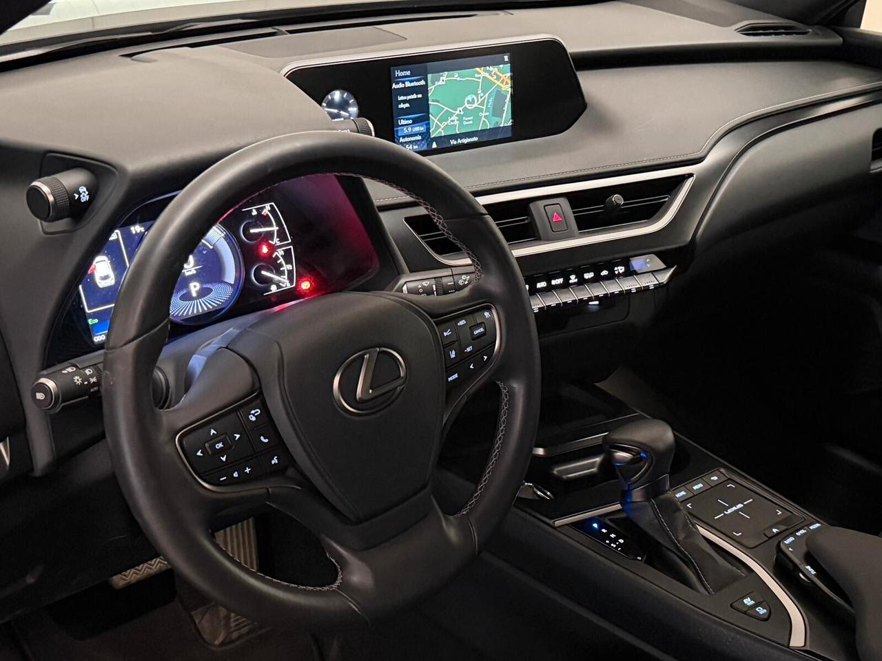 Lexus UX Hybrid Business