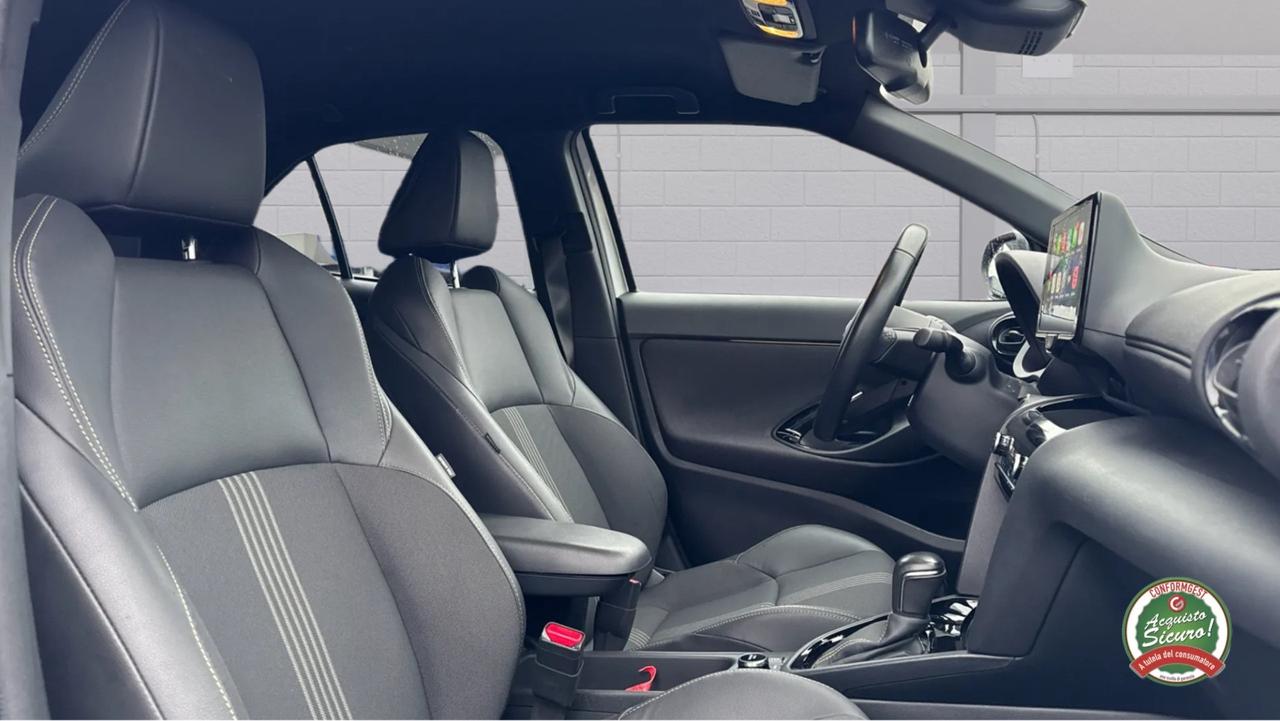 Toyota Yaris Cross 1.5 Hybrid 5p. E-CVT AWD-i Adventure