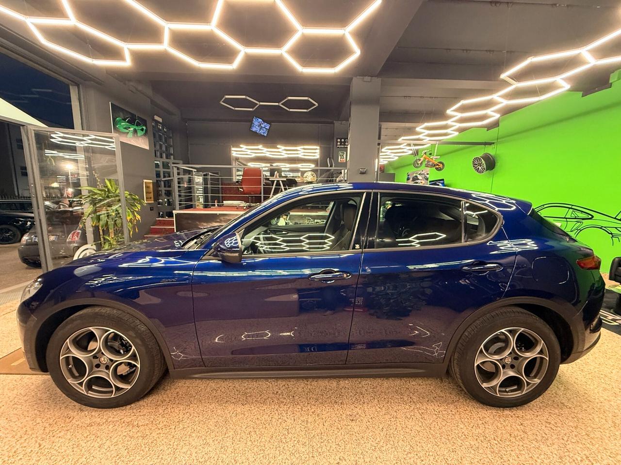 Alfa Romeo Stelvio 2.2 Turbodiesel 190 CV AT8 RWD Sprint