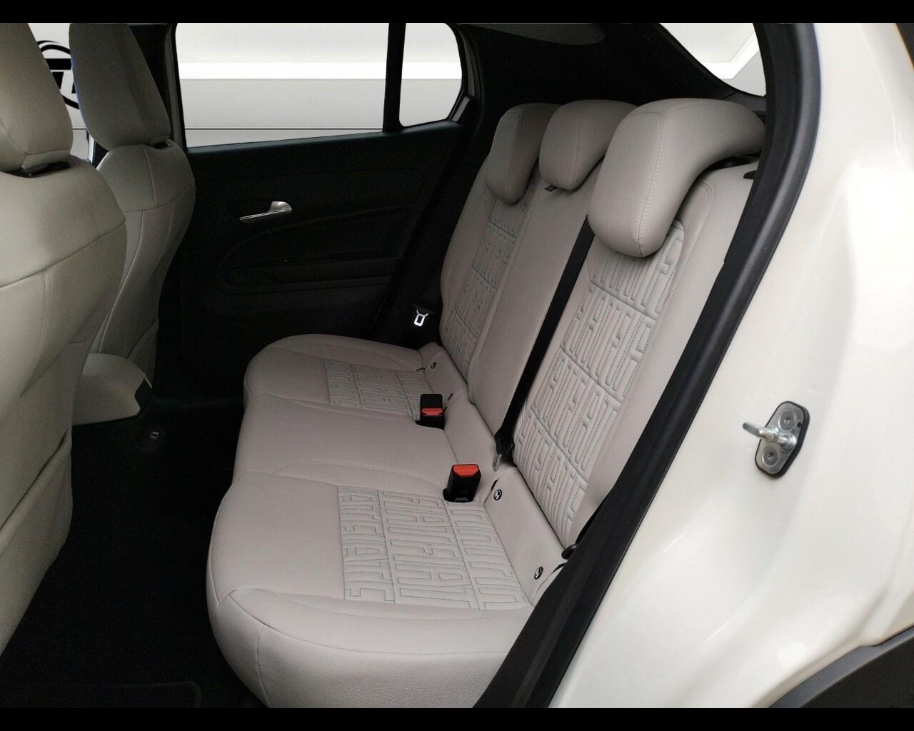 FIAT 600 (2023-->) 600 Hybrid 100 CV DCT MHEV L...