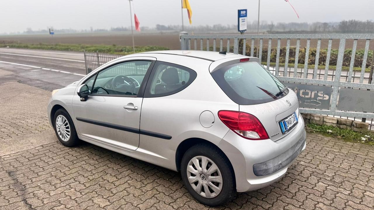 Peugeot 207 1.4 B/GPL 2010 NEOP.