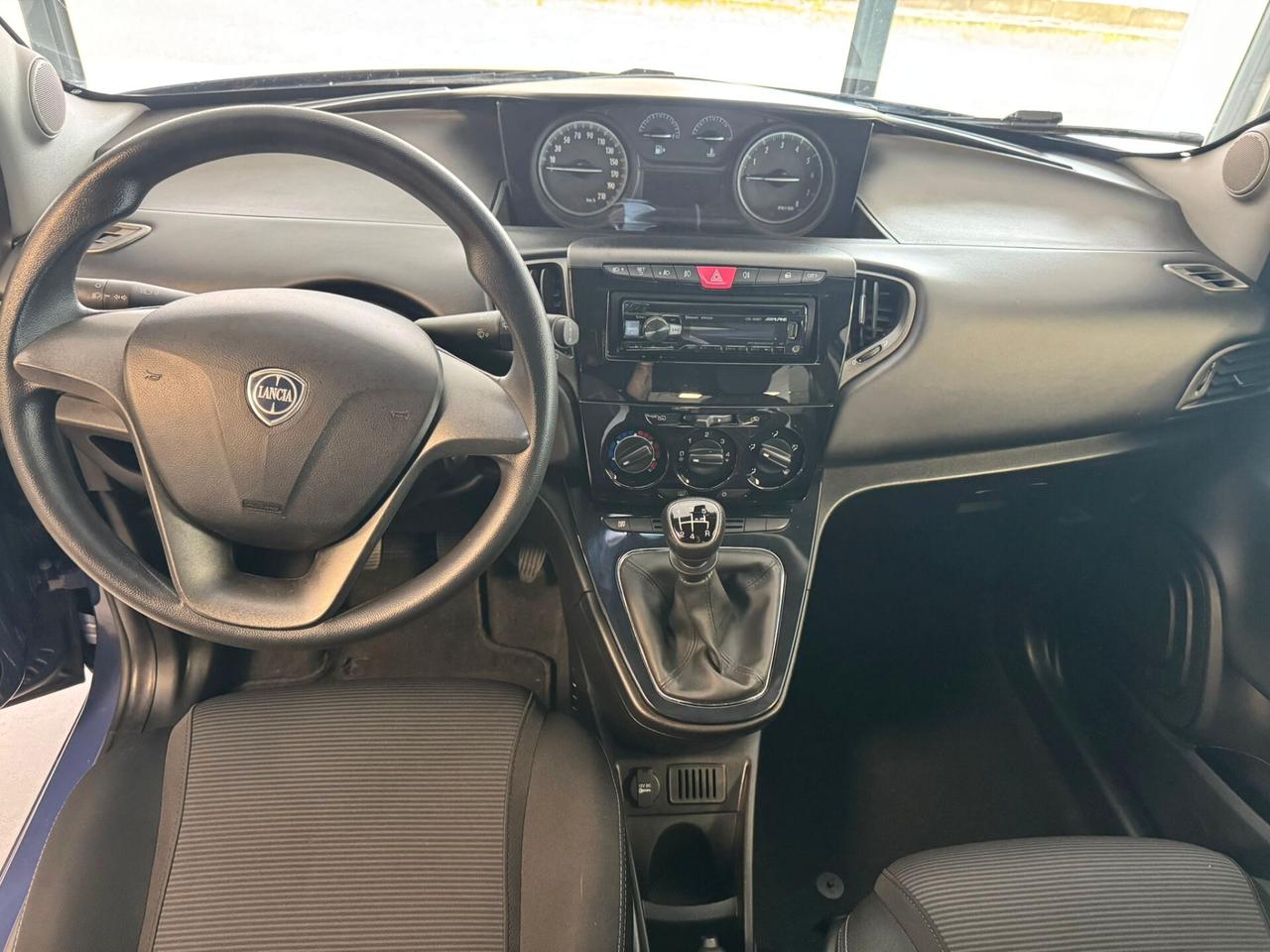 Lancia Ypsilon 1.2 69 CV 5 porte Mya