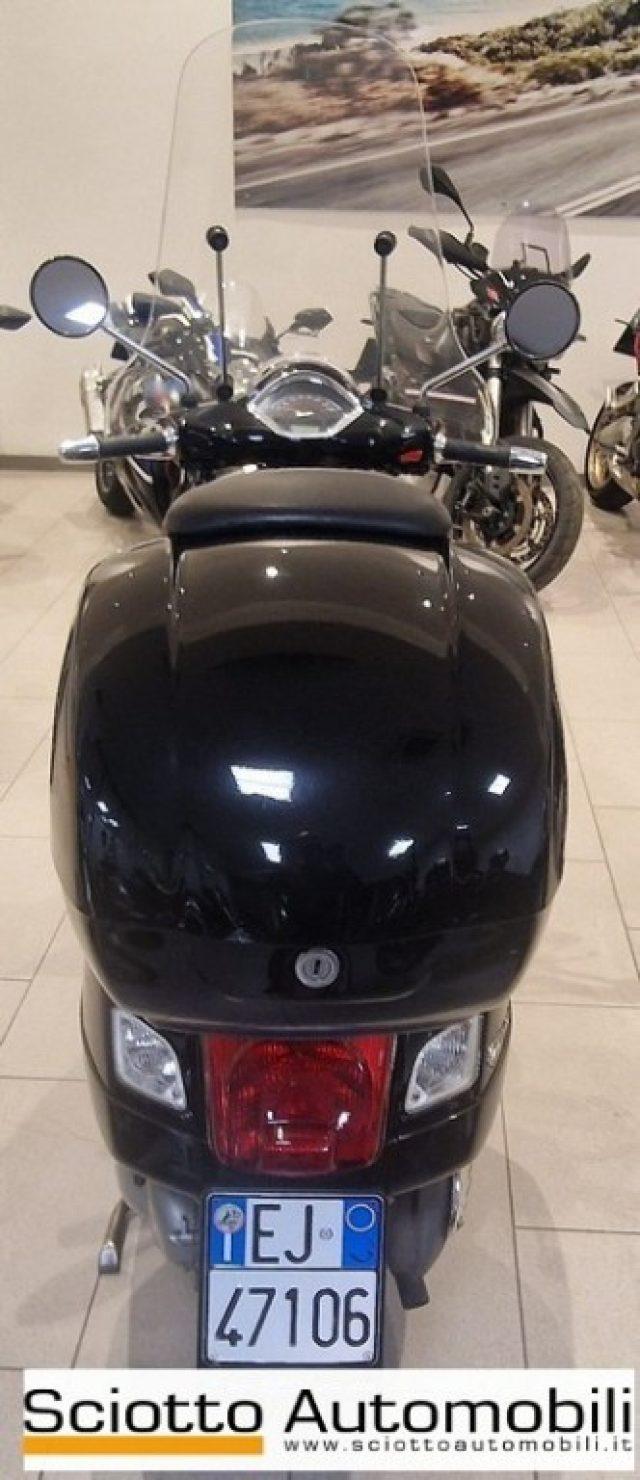 VESPA GTS 300 Super