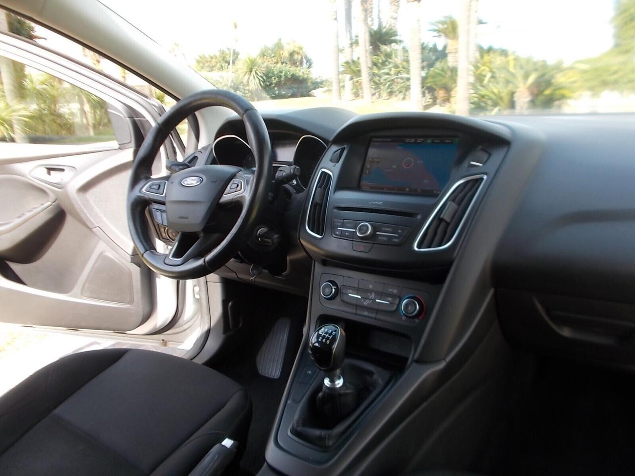 Ford Focus 1.5 TDCi 120cv FULL OPTIONAL