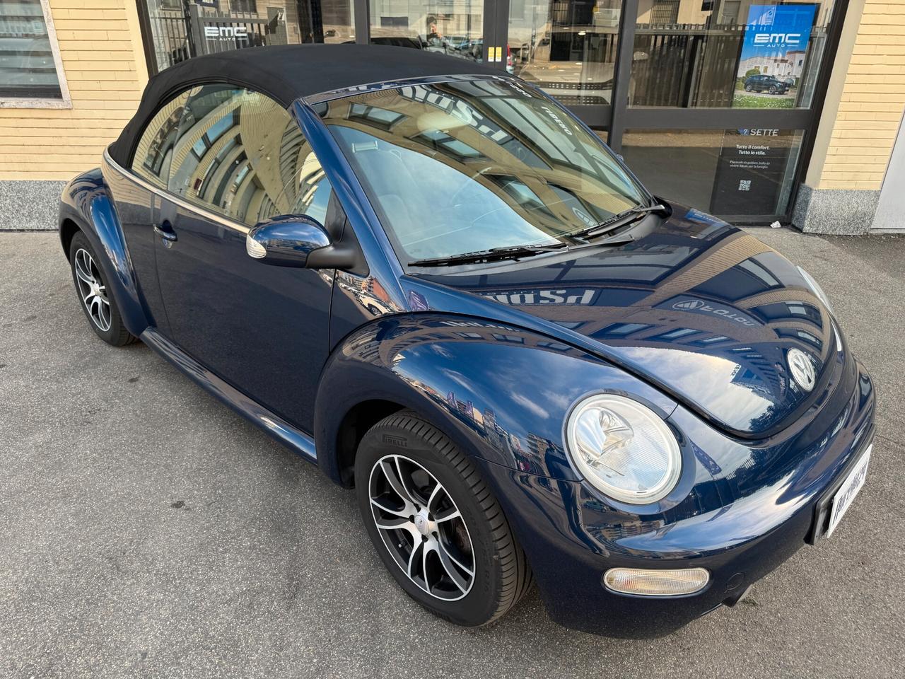 Volkswagen New Beetle 2.0 Cabrio neopatentato