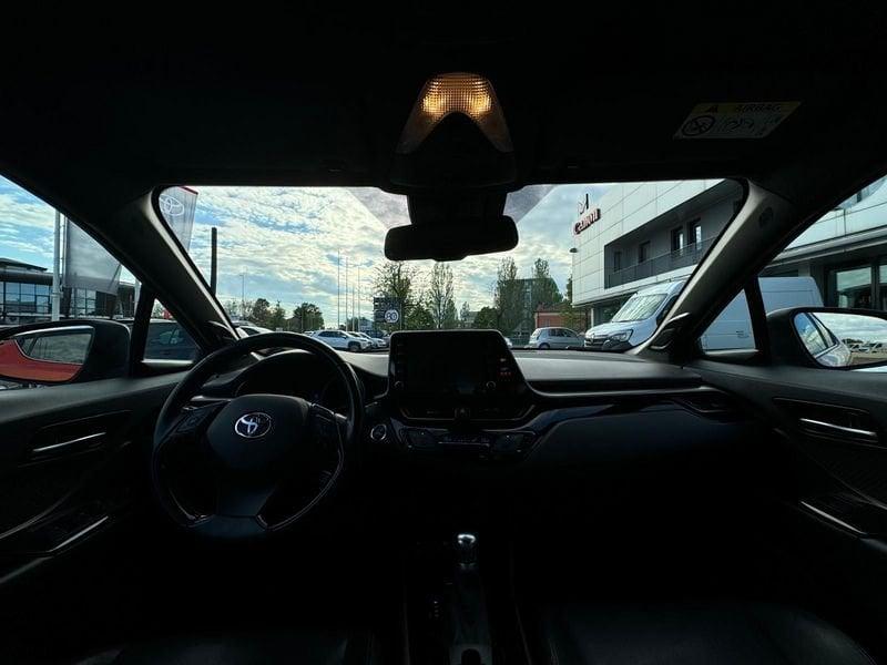 Toyota C-HR 2.0 Hybrid E-CVT Premiere