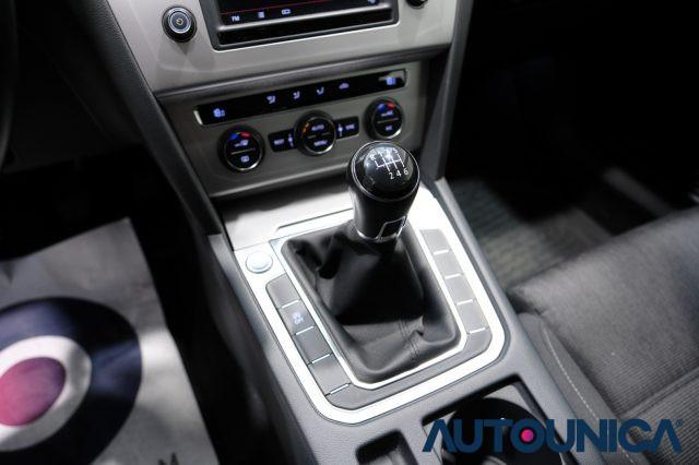 VOLKSWAGEN Passat Variant 2.0 TDI BUSINESS BLUEMOTION TECHNOLOGY